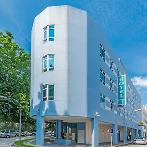 ** Hotel 81 Osaka Singapore