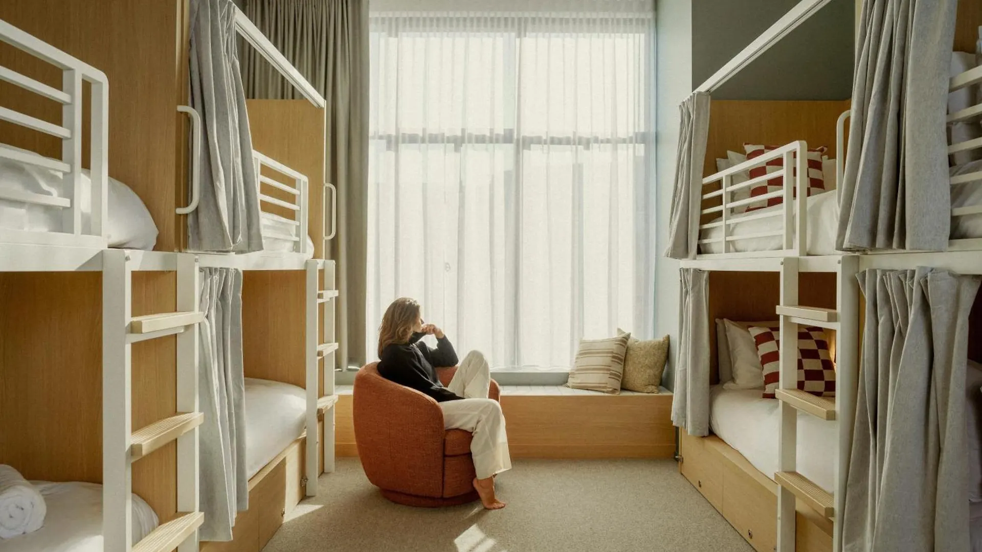 Drifter Christchurch Hotel